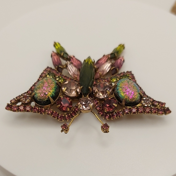 Vintage Butterfly Brooch Mid Century Multicolor Glass Crystals - Picture 8 of 16